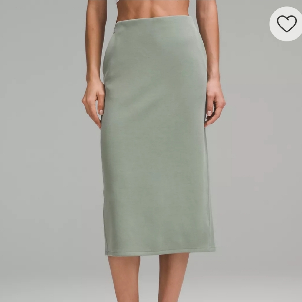 SOLD Lululemon Softstreme Midi Skirt